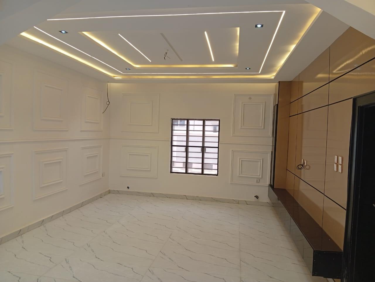 Luxury 4-Bedroom Terrace Duplex With 3 Units