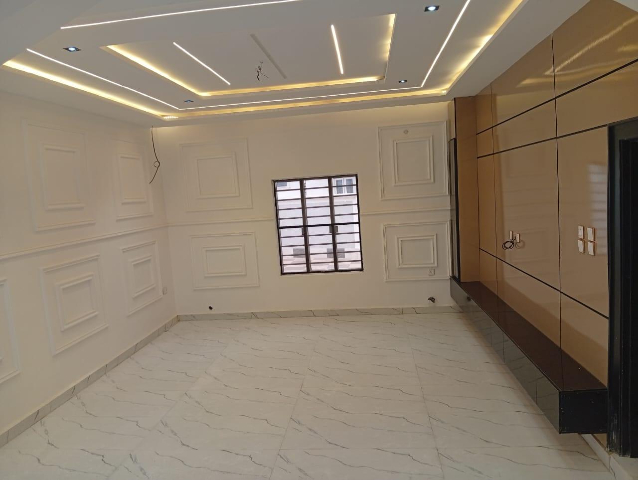 Luxury 4-Bedroom Terrace Duplex With 3 Units